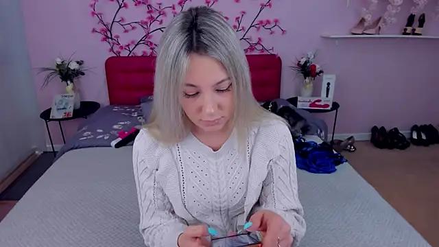 Customizable and immersive: Energize your taste buds and checkout our delicious choice of amateur cams liveshows with excited livestreamers getting their sweet physiques pounded with their beloved vibrating toys.