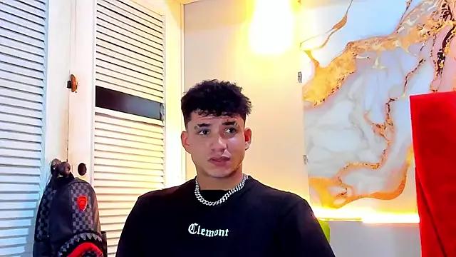 Customizable and immersive: Energize your taste buds and checkout our delicious choice of amateur cams liveshows with excited livestreamers getting their sweet physiques pounded with their beloved vibrating toys.