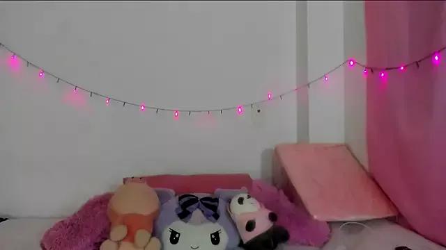 Customizable and immersive: Energize your taste buds and checkout our delicious choice of amateur cams liveshows with excited livestreamers getting their sweet physiques pounded with their beloved vibrating toys.