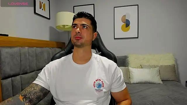 Dante_Storm from StripChat is Freechat