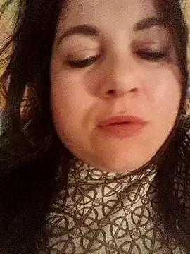 DarinaDiamond29 from StripChat is Freechat