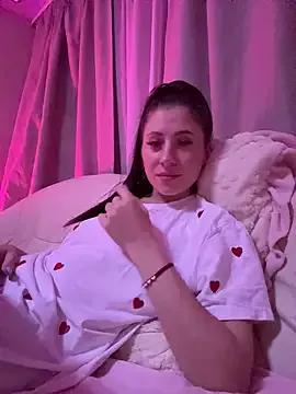 Customizable and immersive: Energize your taste buds and checkout our delicious choice of amateur cams liveshows with excited livestreamers getting their sweet physiques pounded with their beloved vibrating toys.