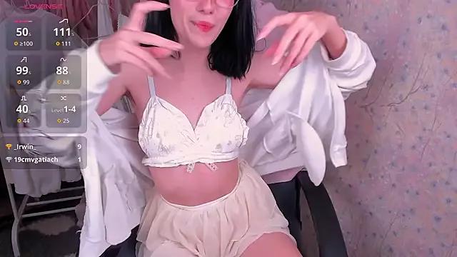 Dark_Willlow from StripChat is Freechat