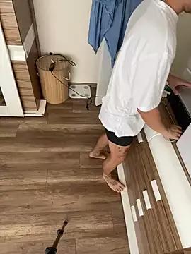 Customizable and immersive: Energize your taste buds and checkout our delicious choice of amateur cams liveshows with excited livestreamers getting their sweet physiques pounded with their beloved vibrating toys.