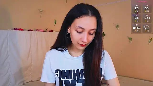 DarlineHallett from StripChat is Freechat