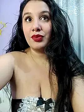 Customizable and immersive: Energize your taste buds and checkout our delicious choice of amateur cams liveshows with excited livestreamers getting their sweet physiques pounded with their beloved vibrating toys.