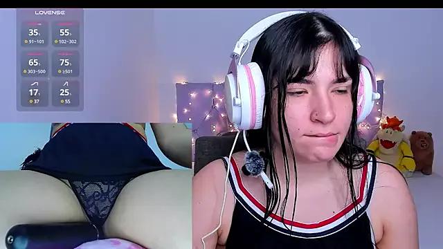 Customizable and immersive: Energize your taste buds and checkout our delicious choice of amateur cams liveshows with excited livestreamers getting their sweet physiques pounded with their beloved vibrating toys.