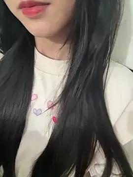Desi_sara from StripChat is Freechat