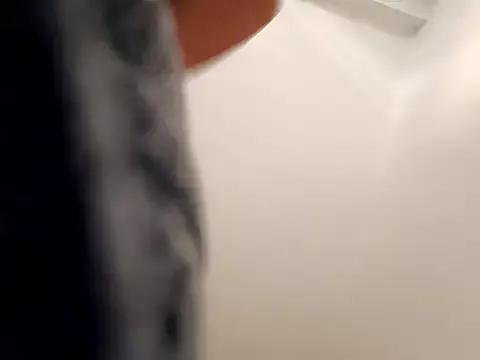 Dettybitch40 from StripChat is Freechat