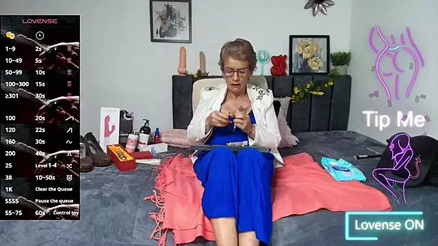 Customizable and immersive: Energize your taste buds and checkout our delicious choice of amateur cams liveshows with excited livestreamers getting their sweet physiques pounded with their beloved vibrating toys.