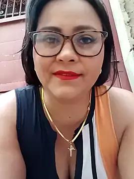 Dirty-Momm-Divorced-Hot from StripChat is Freechat
