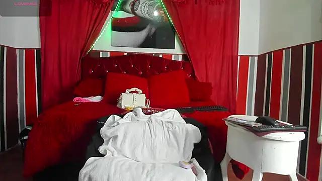 Customizable and immersive: Energize your taste buds and checkout our delicious choice of amateur cams liveshows with excited livestreamers getting their sweet physiques pounded with their beloved vibrating toys.
