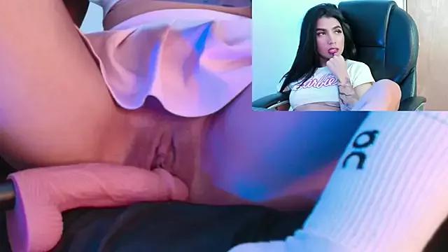 Customizable and immersive: Energize your taste buds and checkout our delicious choice of amateur cams liveshows with excited livestreamers getting their sweet physiques pounded with their beloved vibrating toys.