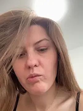 DollyRoma from StripChat is Freechat