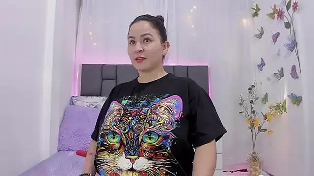 Domina0 from StripChat is Freechat