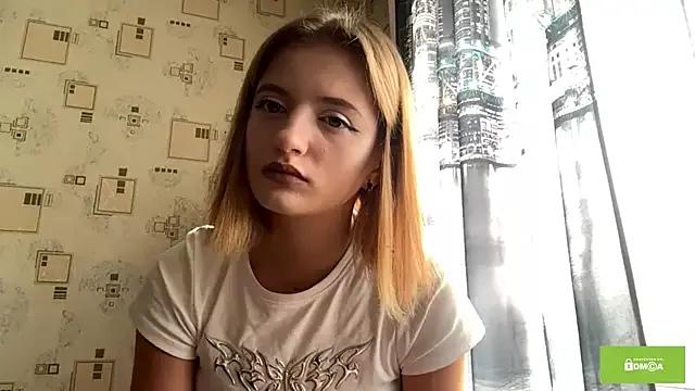 Doom_Kissa from StripChat is Freechat