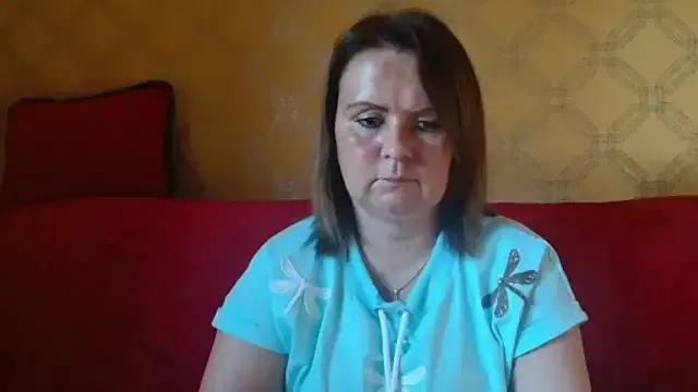 DoreenLips from StripChat is Freechat