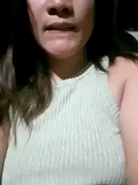 Dreamyeyes_08 from StripChat is Freechat