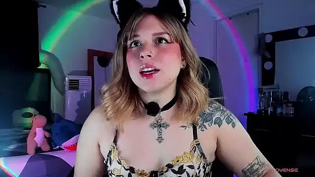 Dubraska_Rubio from StripChat is Freechat