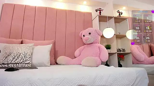 dulce_morbida from StripChat is Freechat