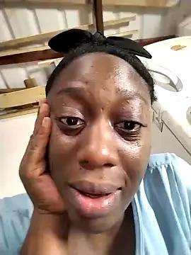 ebony-aston_eilin from StripChat is Freechat