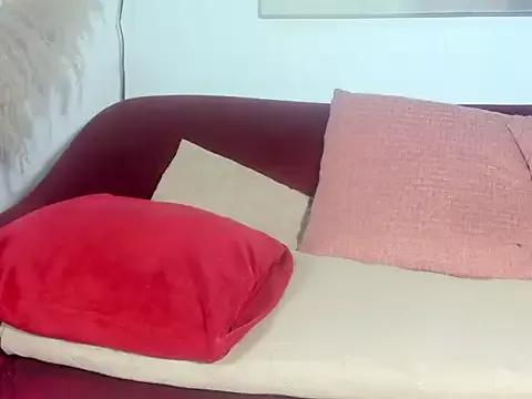 ebony_cristal_1 from StripChat is Freechat