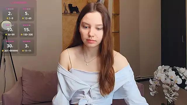 EdinaCordner from StripChat is Freechat
