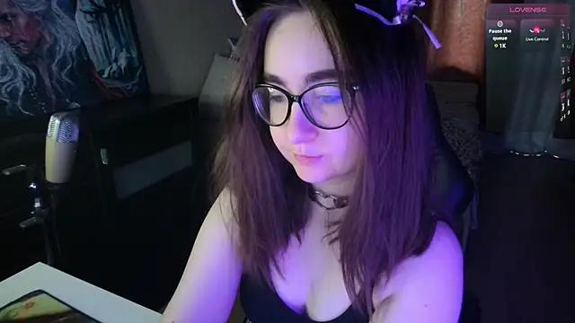 Customizable and immersive: Energize your taste buds and checkout our delicious choice of amateur cams liveshows with excited livestreamers getting their sweet physiques pounded with their beloved vibrating toys.
