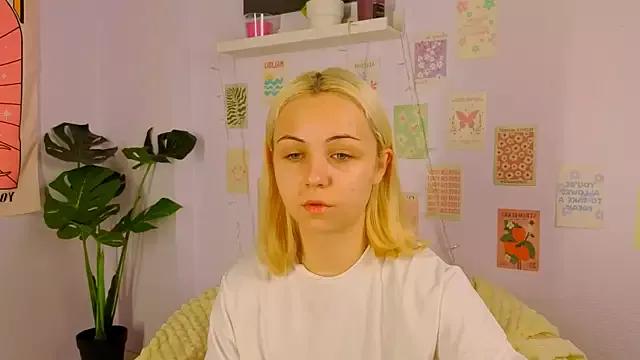 Customizable and immersive: Energize your taste buds and checkout our delicious choice of amateur cams liveshows with excited livestreamers getting their sweet physiques pounded with their beloved vibrating toys.