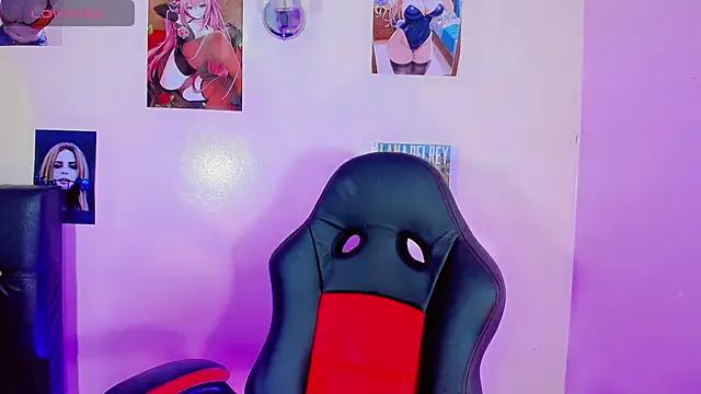 Customizable and immersive: Energize your taste buds and checkout our delicious choice of amateur cams liveshows with excited livestreamers getting their sweet physiques pounded with their beloved vibrating toys.