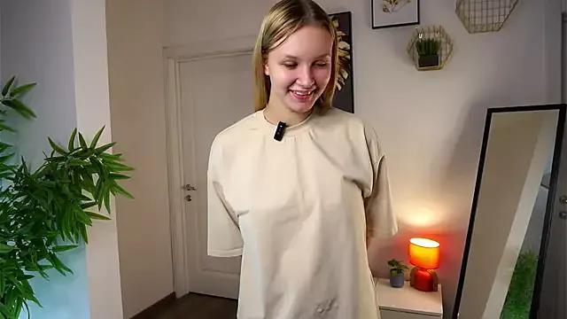 Customizable and immersive: Energize your taste buds and checkout our delicious choice of amateur cams liveshows with excited livestreamers getting their sweet physiques pounded with their beloved vibrating toys.