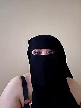 Elissar1 from StripChat is Freechat