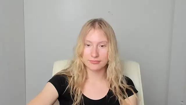 Elizabeth_Kissa from StripChat is Freechat