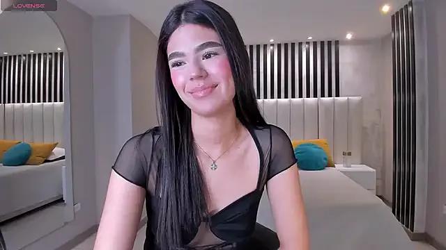 EllieScott from StripChat is Freechat