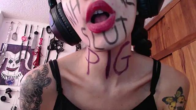 Customizable and immersive: Energize your taste buds and checkout our delicious choice of amateur cams liveshows with excited livestreamers getting their sweet physiques pounded with their beloved vibrating toys.