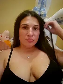 ElsMarya from StripChat is Freechat