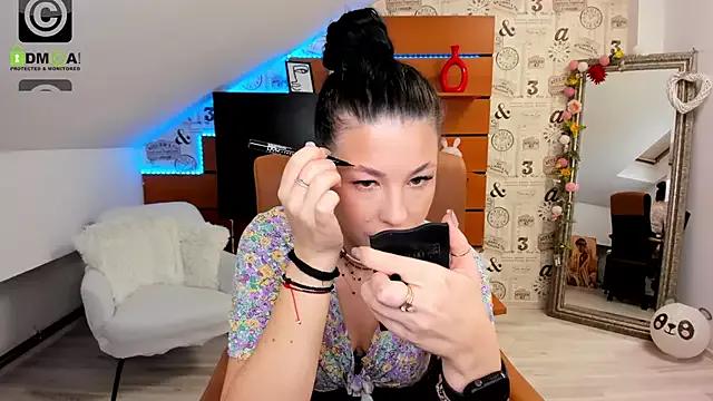 Customizable and immersive: Energize your taste buds and checkout our delicious choice of amateur cams liveshows with excited livestreamers getting their sweet physiques pounded with their beloved vibrating toys.