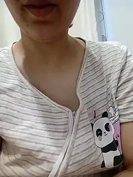 Emily__love from StripChat is Freechat