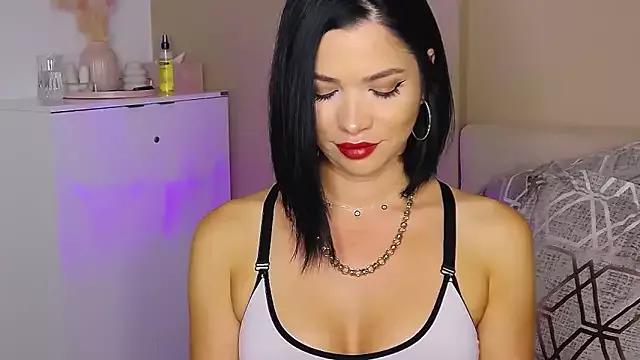 Emily_Sheen from StripChat is Freechat