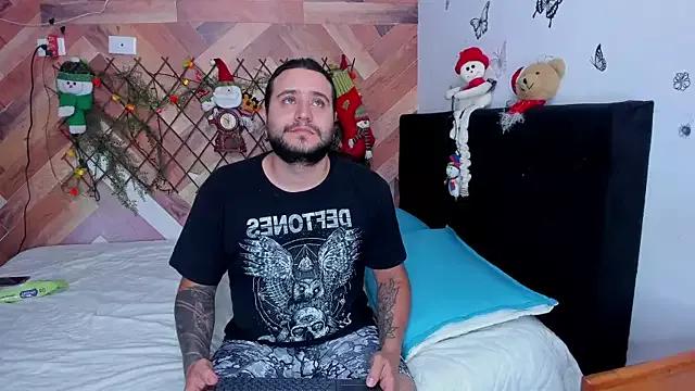 Customizable and immersive: Energize your taste buds and checkout our delicious choice of amateur cams liveshows with excited livestreamers getting their sweet physiques pounded with their beloved vibrating toys.