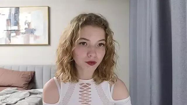 Customizable and immersive: Energize your taste buds and checkout our delicious choice of amateur cams liveshows with excited livestreamers getting their sweet physiques pounded with their beloved vibrating toys.