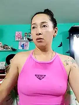 Customizable and immersive: Energize your taste buds and checkout our delicious choice of amateur cams liveshows with excited livestreamers getting their sweet physiques pounded with their beloved vibrating toys.