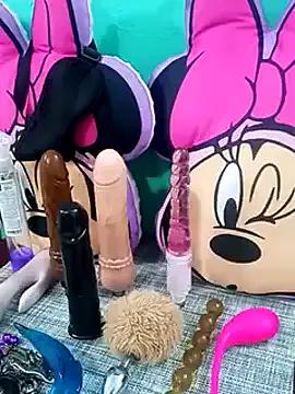 Customizable and immersive: Energize your taste buds and checkout our delicious choice of amateur cams liveshows with excited livestreamers getting their sweet physiques pounded with their beloved vibrating toys.