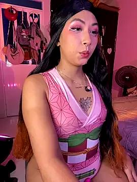 Customizable and immersive: Energize your taste buds and checkout our delicious choice of amateur cams liveshows with excited livestreamers getting their sweet physiques pounded with their beloved vibrating toys.