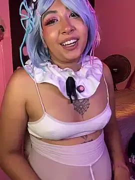 Customizable and immersive: Energize your taste buds and checkout our delicious choice of amateur cams liveshows with excited livestreamers getting their sweet physiques pounded with their beloved vibrating toys.