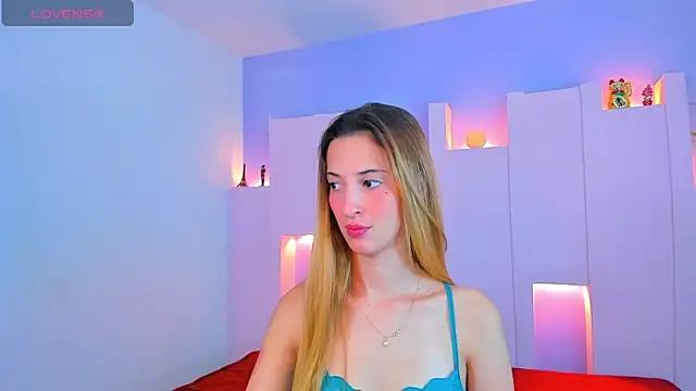 Customizable and immersive: Energize your taste buds and checkout our delicious choice of amateur cams liveshows with excited livestreamers getting their sweet physiques pounded with their beloved vibrating toys.