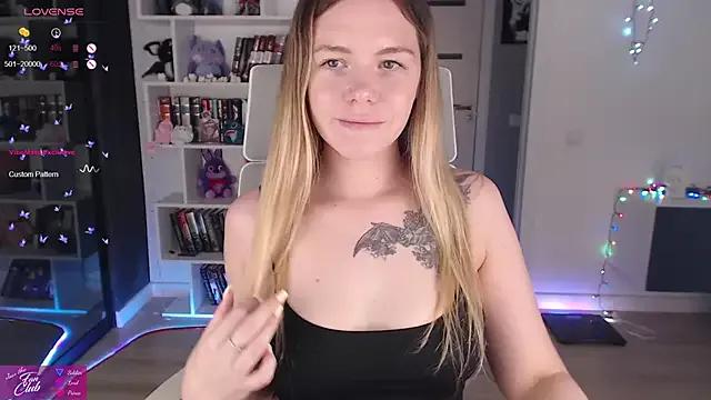 Customizable and immersive: Energize your taste buds and checkout our delicious choice of amateur cams liveshows with excited livestreamers getting their sweet physiques pounded with their beloved vibrating toys.