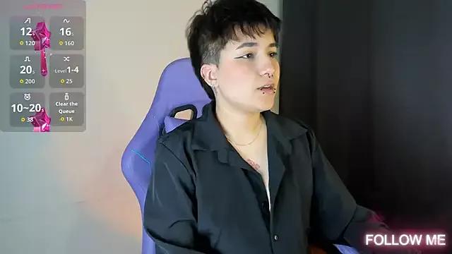 Customizable and immersive: Energize your taste buds and checkout our delicious choice of amateur cams liveshows with excited livestreamers getting their sweet physiques pounded with their beloved vibrating toys.