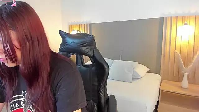 Customizable and immersive: Energize your taste buds and checkout our delicious choice of amateur cams liveshows with excited livestreamers getting their sweet physiques pounded with their beloved vibrating toys.