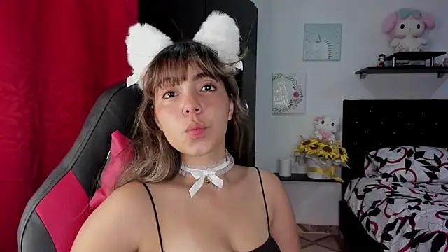 Customizable and immersive: Energize your taste buds and checkout our delicious choice of amateur cams liveshows with excited livestreamers getting their sweet physiques pounded with their beloved vibrating toys.